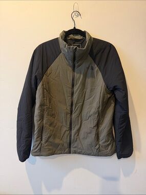 The North Face Olive Green and Black Insulated Ski Jacket